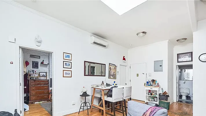 Rented by Living New York | media 2