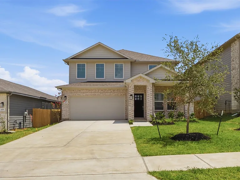419 Gram Hill Dr — Photo 1