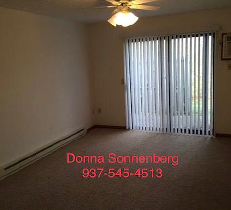 5th image of 650 Banyon Tree Way #B