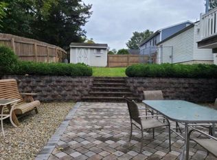 212 Luther Dr, Manchester, NJ 08759