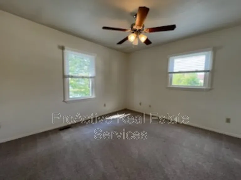 3021 Luxembourg St #A — Photo 17