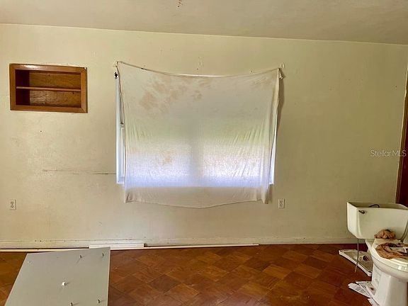 5th image of 2310 Wydine Dr