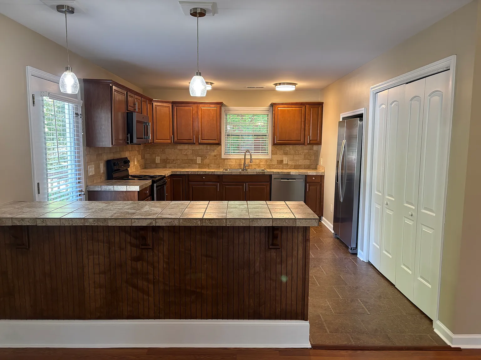 2407 Cleveland Hwy — Photo 3