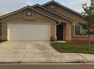 5575 E Truman Ave, Fresno, CA