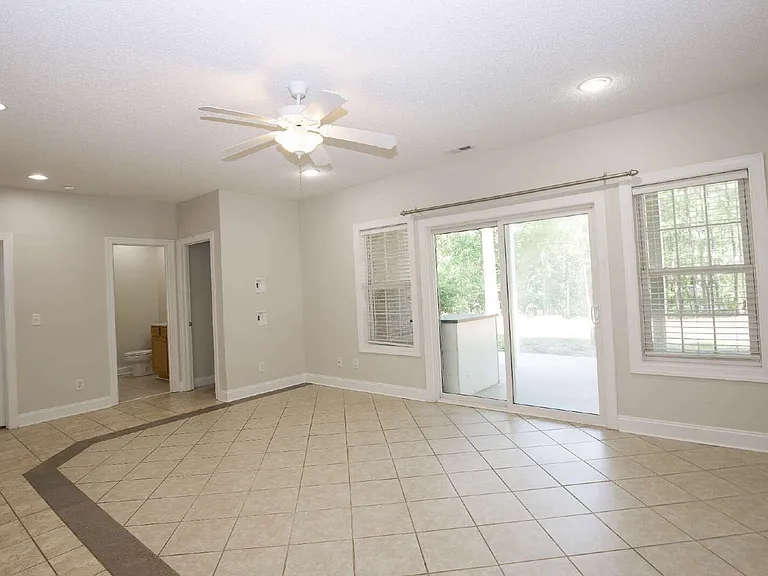 108 Fawnwood Dr — Photo 40