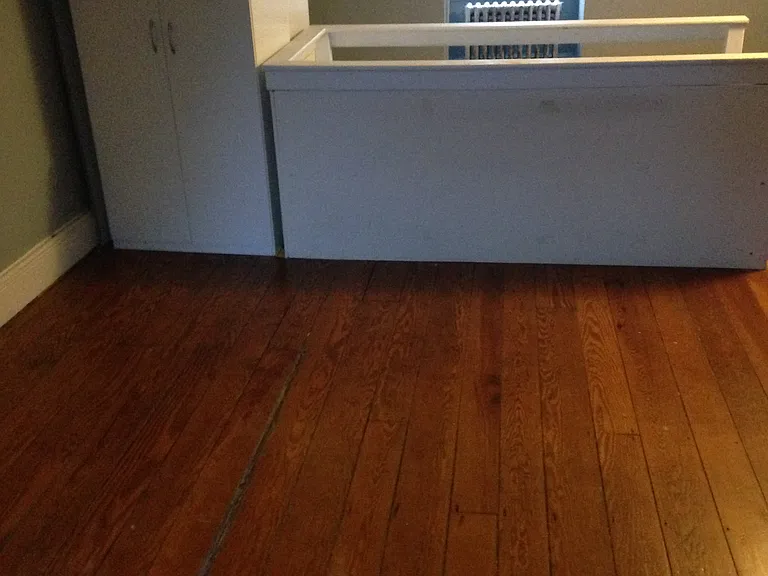 124 Burnside St — Photo 9