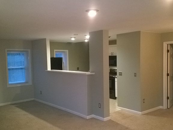 Living Room/Kitchen Area
