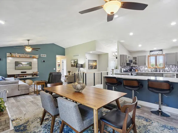 N4151 Golf Course Rd, Brodhead, WI 53520