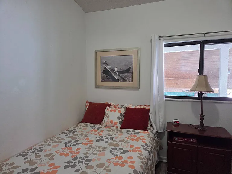4915 Casablanca Cir #H-22 — Photo 13