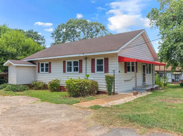 1035 W Blackstock Rd, Spartanburg, SC 29301