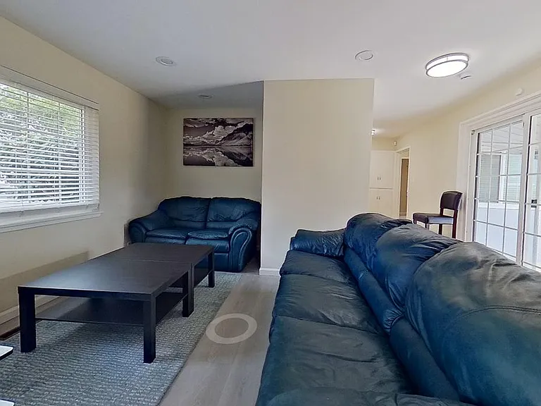 22565 Norwood Dr — Photo 4