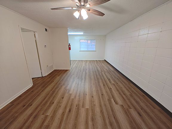 5th image of 1950 Torreyson St #F