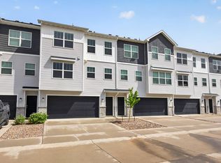 156 NE 22nd Ln, Ankeny, IA 50021