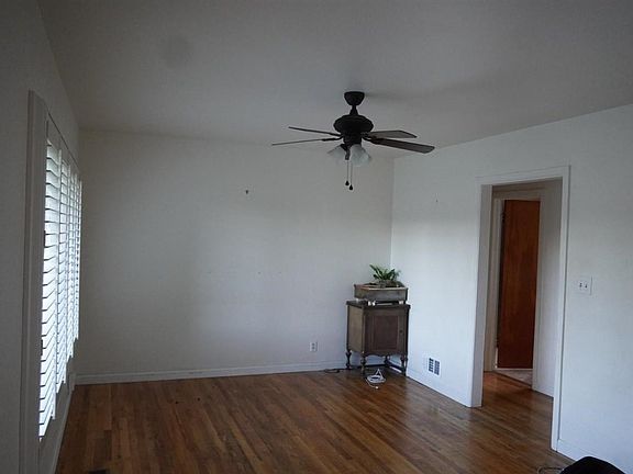 4th image of 260 Gagon Dr