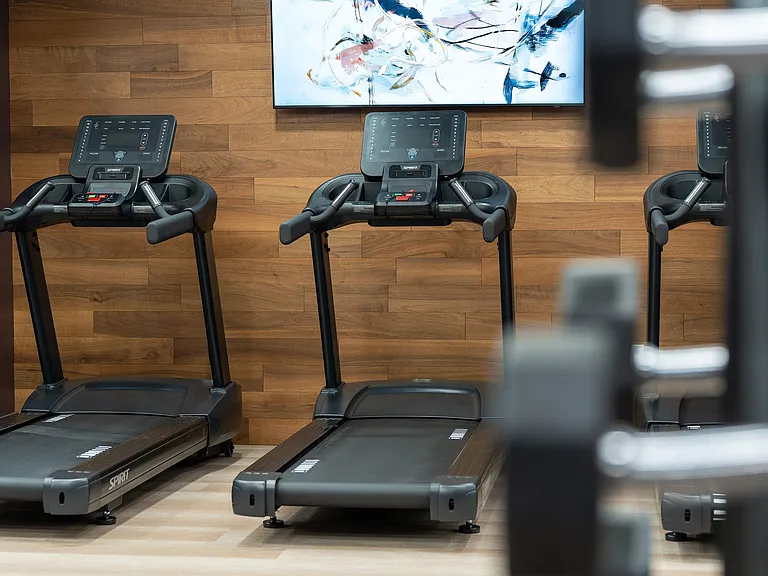 Power & Light Fitness