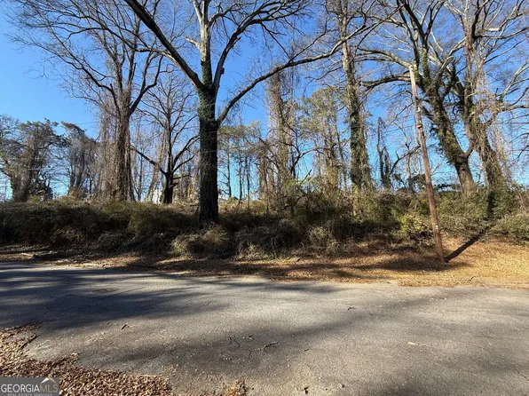 452 Booker Ave, Scottdale, GA 30079