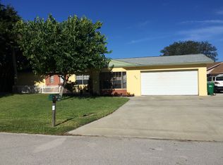 428 Mark St, Sebastian, FL 32958