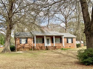 140 Springdale Dr, Rockingham, NC 28379