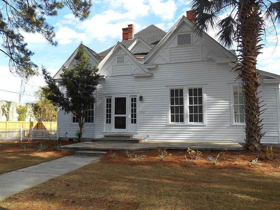1st image of 1111 N Patterson St