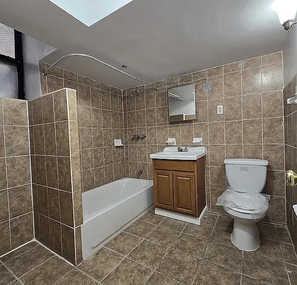 3451 Giles Pl #W4 — Photo 4