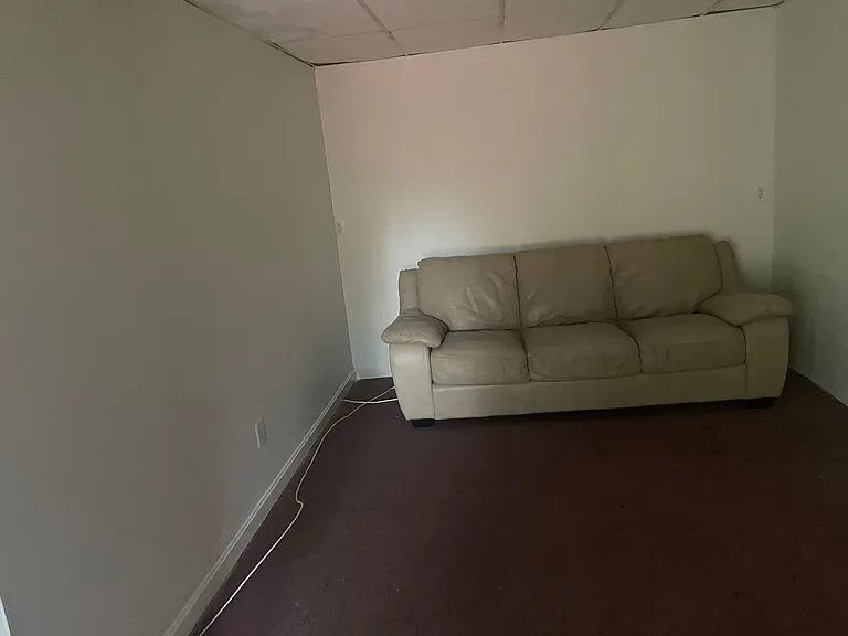 9 Lenis Ct — Photo 5
