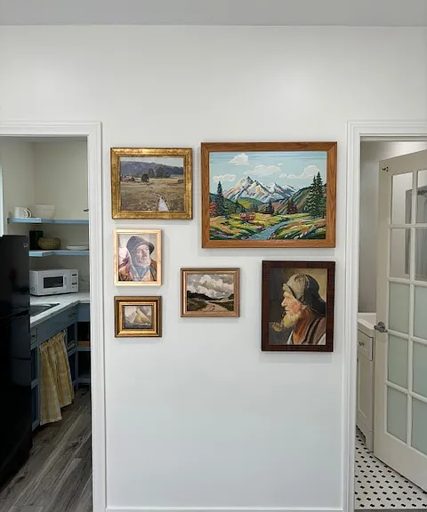 3410 Crest Dr — Photo 3