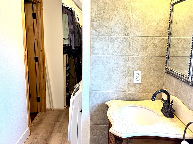 2544 N Emerson St #A — Photo 31