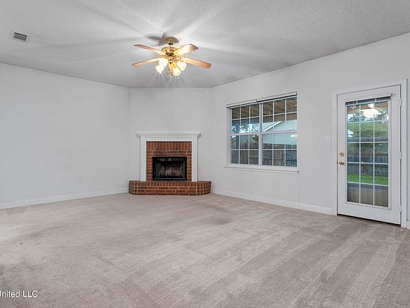 4th image of 14024 Remington Dr