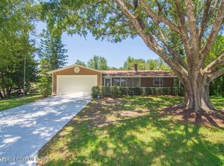 898 Bermuda Ave, Sebastian, FL 32958