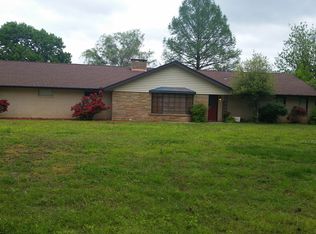 1201 Clemons Dr, Ada, OK 74820