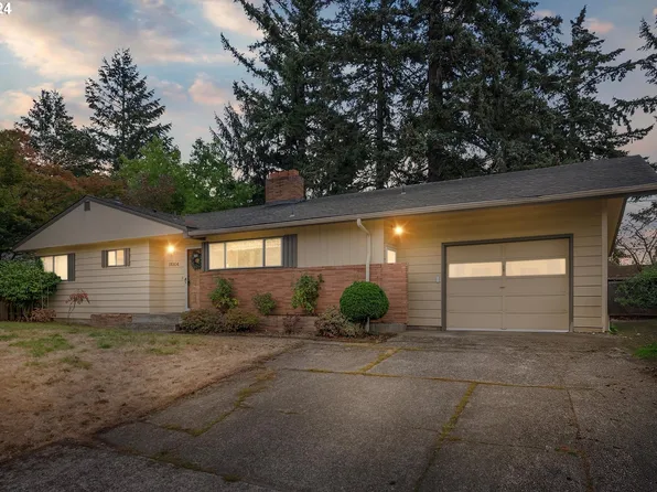 11004 E Burnside St, Portland, OR 97216