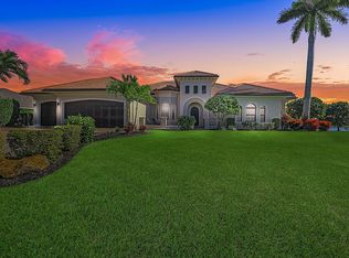 11934 Prince Charles Ct, Cape Coral, FL 33991