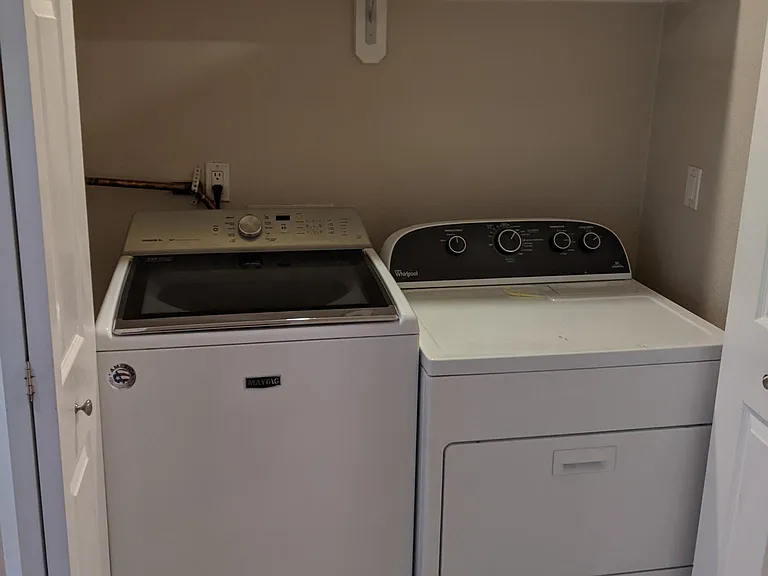 7929 SW 40th Ave #B — Photo 14