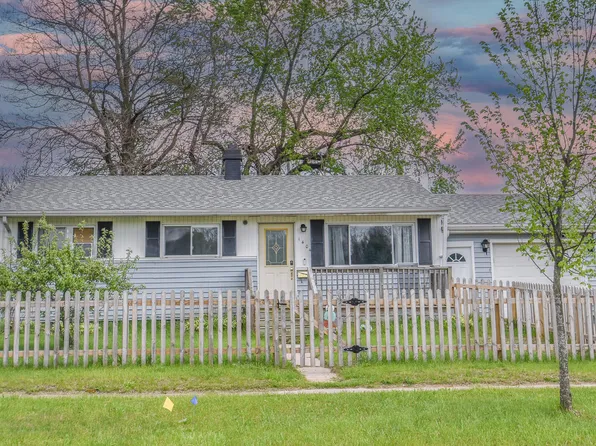 1404 Dean Dr, Albion, MI 49224