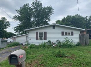 312 Treasure St, Bartonville, IL