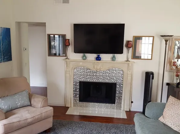 3637 Avocado Village Ct, La Mesa, CA 91941