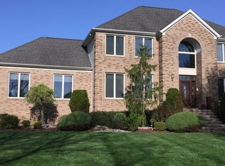 14 Yearling Path, Colts Neck, NJ 07722