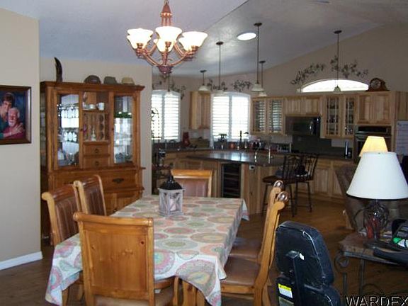 5th image of 2196 E Emerald River Cir