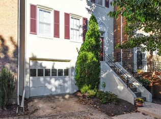 2063 Pieris Ct, Vienna, VA 22182