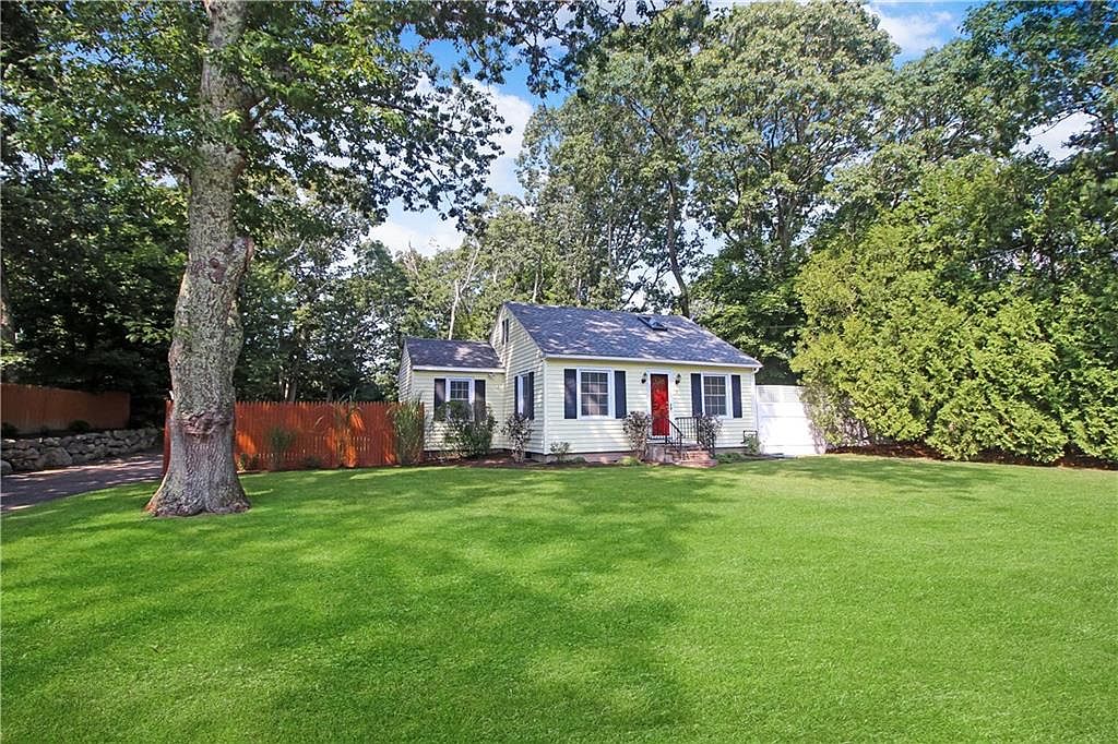 5 Argyle Dr, Westerly, RI 02891 MLS 1343388 Zillow