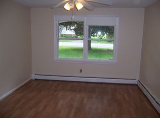 778 Five Mile Line Rd, Webster, NY 14580