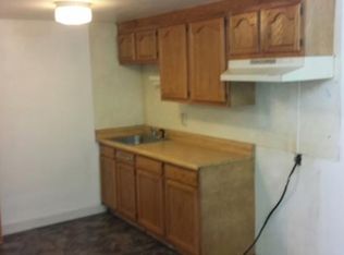 148 E Spring St APT 2, Bechtelsville, PA 19505