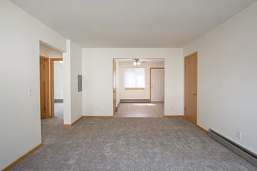 2411 Brentwood Pkwy Photo 1