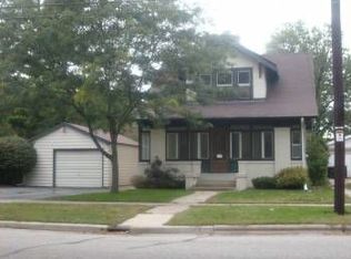 3008 Graydon Ave, East Troy, WI 53120