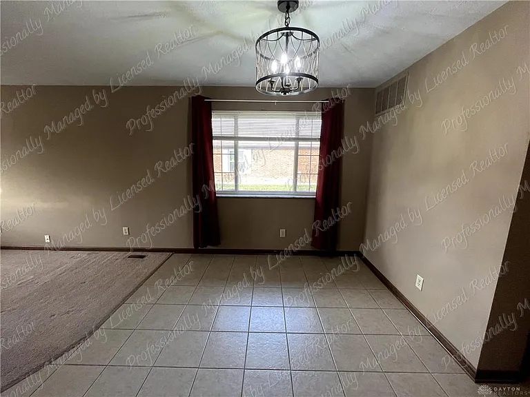 8774 Shadycreek Dr — Photo 15