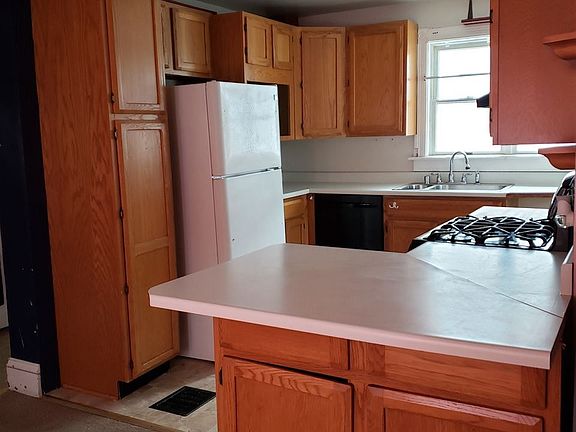 4th image of 3 Fisher St