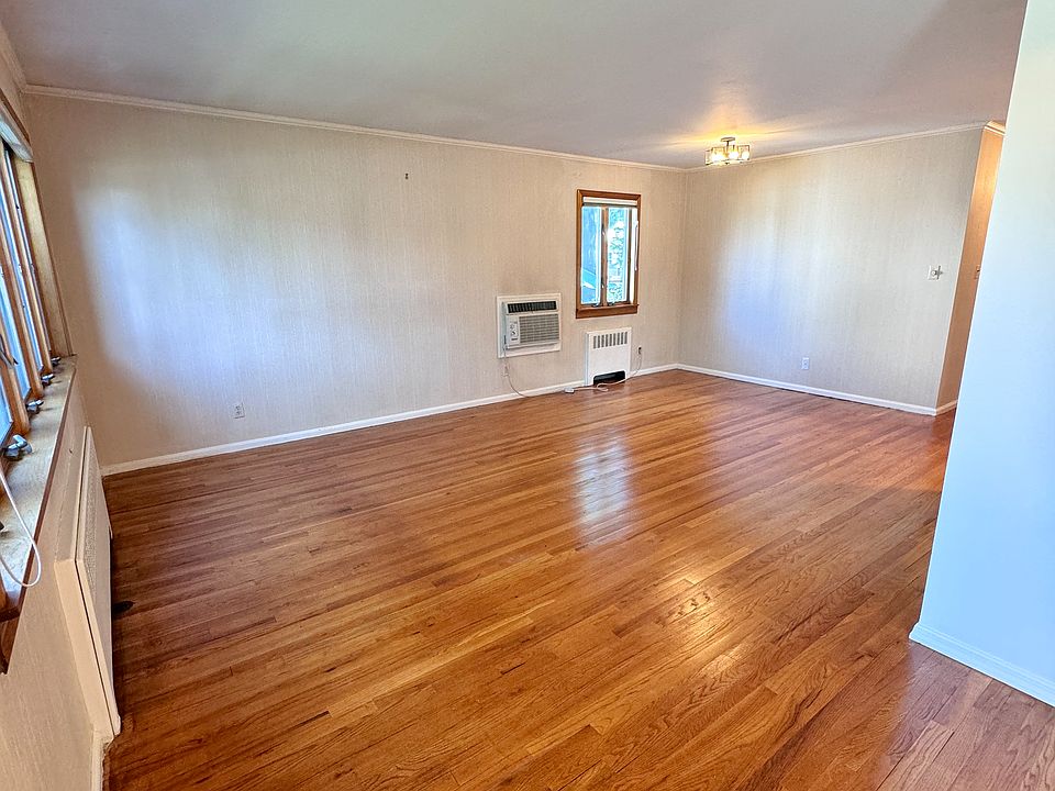 370 Vincent Ave Lynbrook NY Zillow