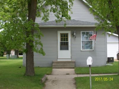 735 A Ave NE, Watertown, SD, 57201