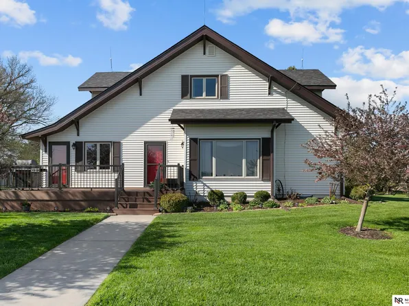 10277 SW 29th Rd, Pickrell, NE 68422