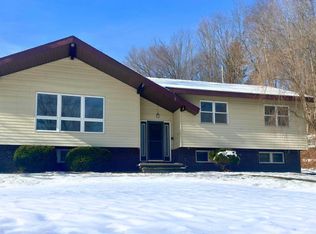 315 Lower Cady Rd, Old Chatham, NY 12136